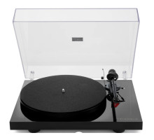 Triangle Turntable Lunar 3 Black Star