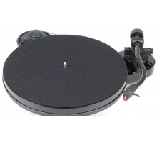 Pro-Ject RPM 1 Carbon 2M Red